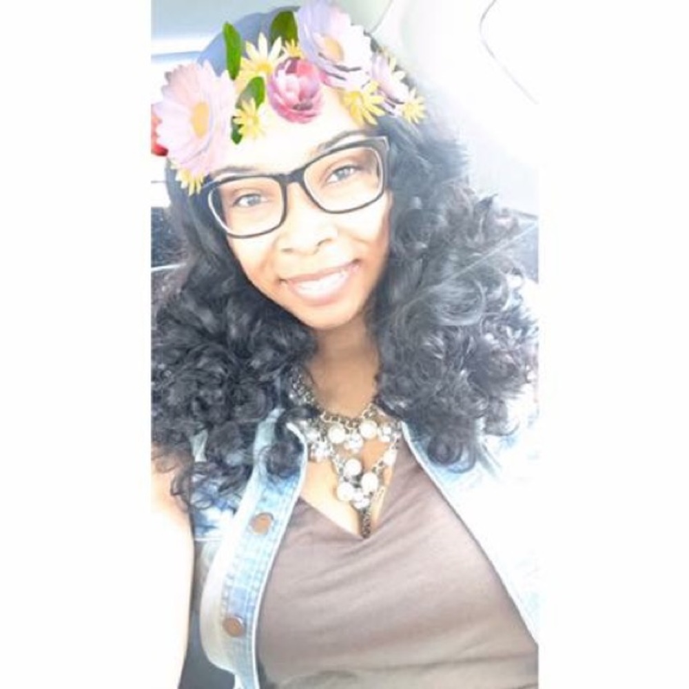 Meet your Posher, Jonneisha